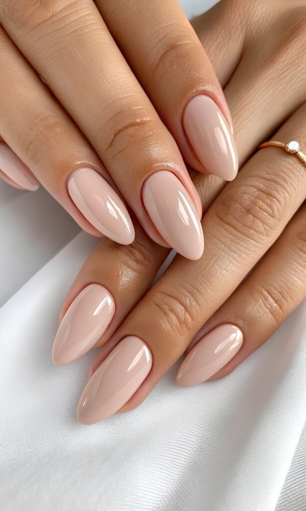 05-614x1024 Unhas Elegantes: 25 Inspirações Sofisticadas, Delicadas e Fáceis de Combinar