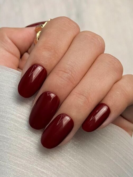 10 Unhas Vermelhas: 20 Ideias Elegantes para se Inspirar