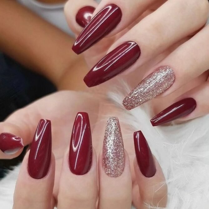 20-10 Unhas Vermelhas: 20 Ideias Elegantes para se Inspirar
