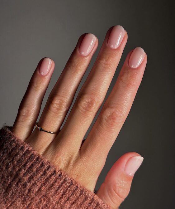 Unhas-curtas-arredondadas-2 Unhas Curtas: 20 Ideias Elegantes e Fáceis para se Inspirar