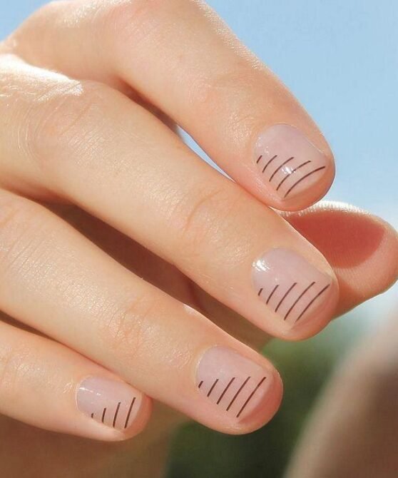 Unhas-curtas-minimalistas-3 Unhas Curtas: 20 Ideias Elegantes e Fáceis para se Inspirar