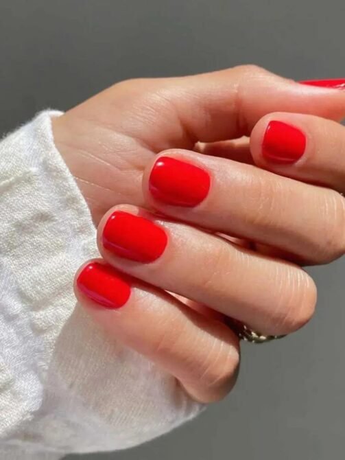 Unhas-curtas-vermelhas-6 Unhas Curtas: 20 Ideias Elegantes e Fáceis para se Inspirar